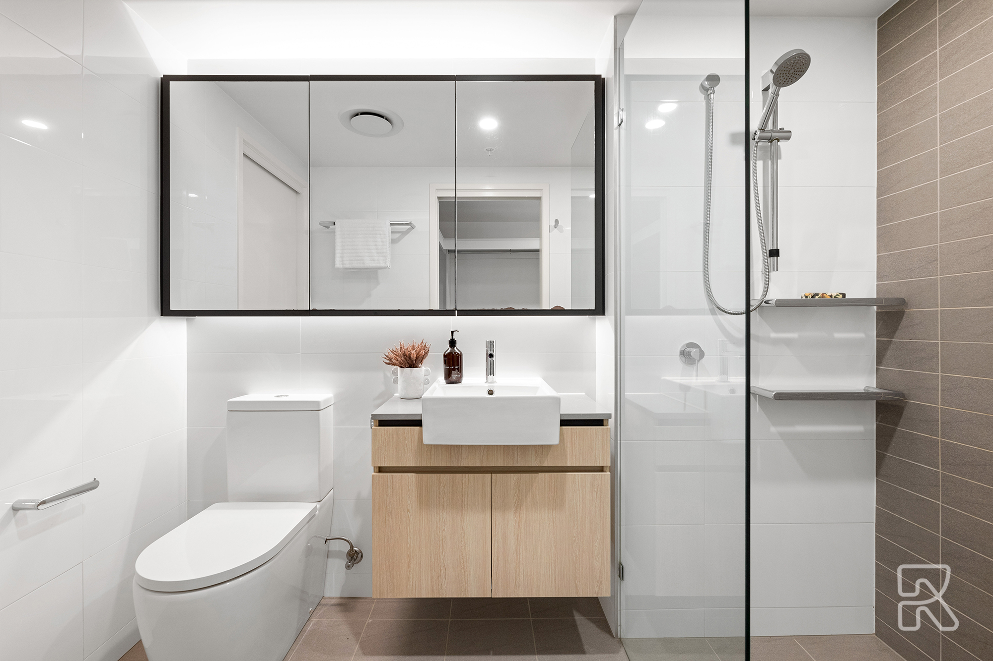 1110/70 Longland Street, Newstead - Thumbnail 6