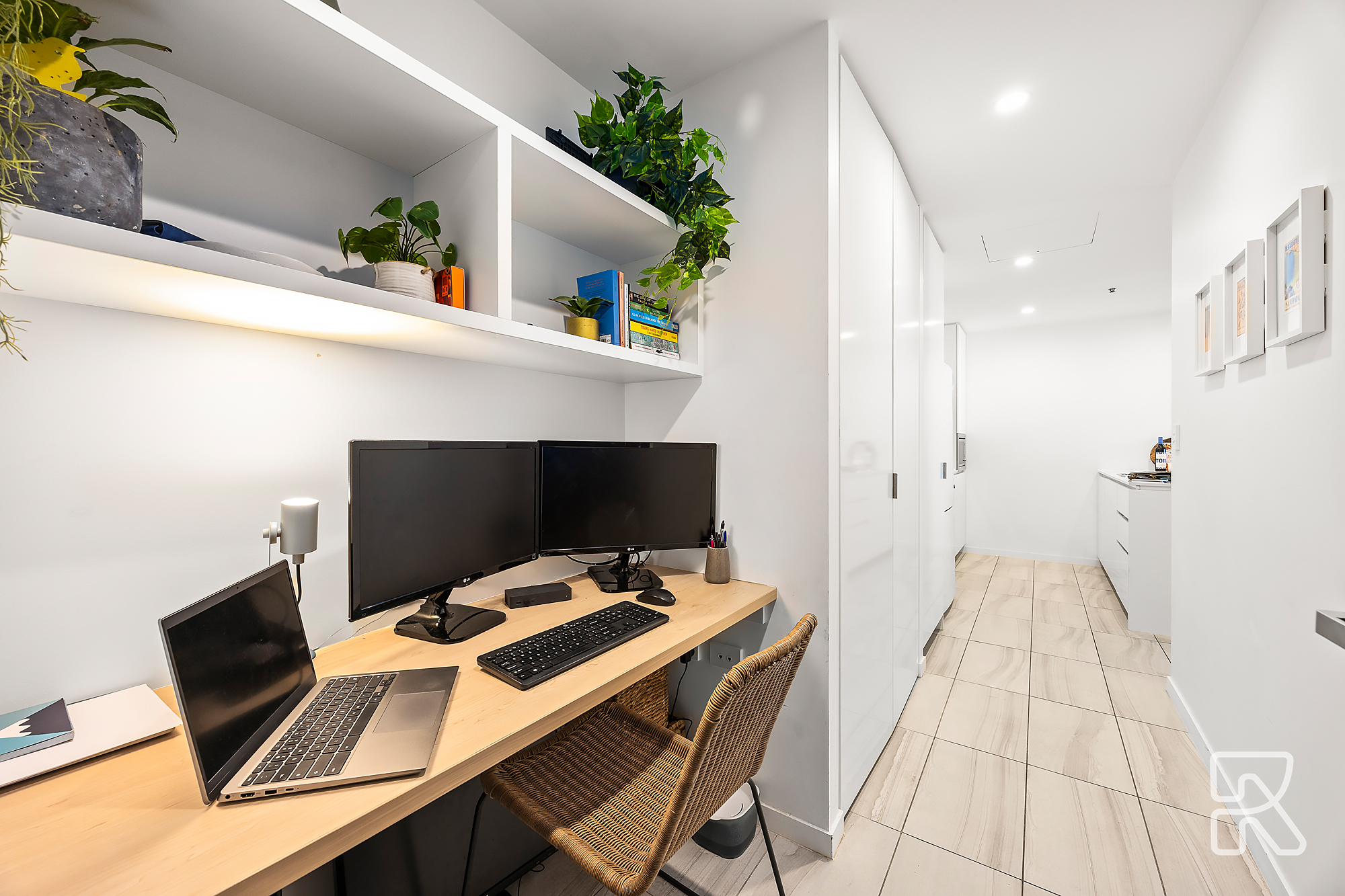 902/10 Stratton Street, Newstead - Thumbnail 6