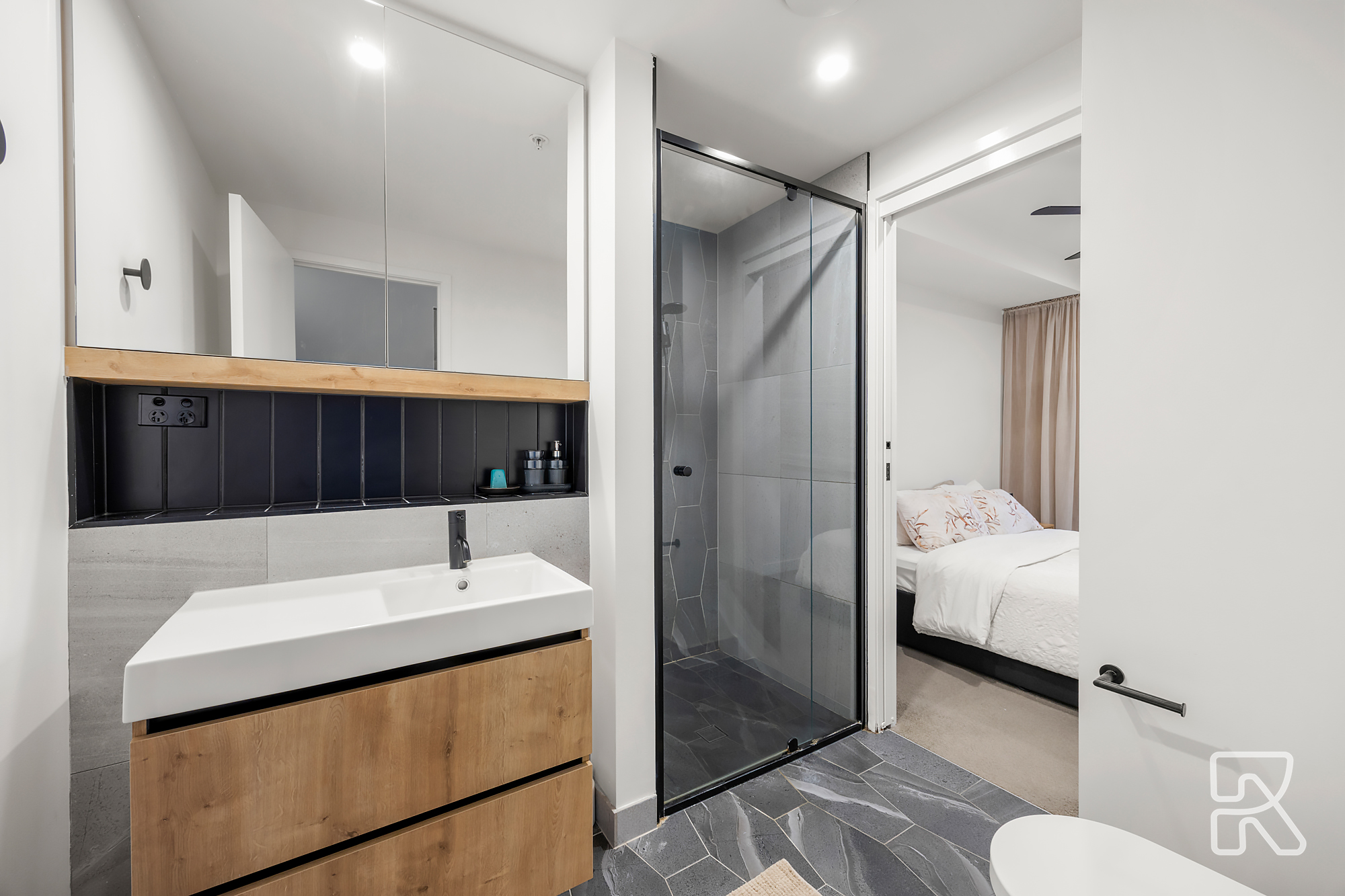 806/71 Doggett Street, Newstead - Thumbnail 8