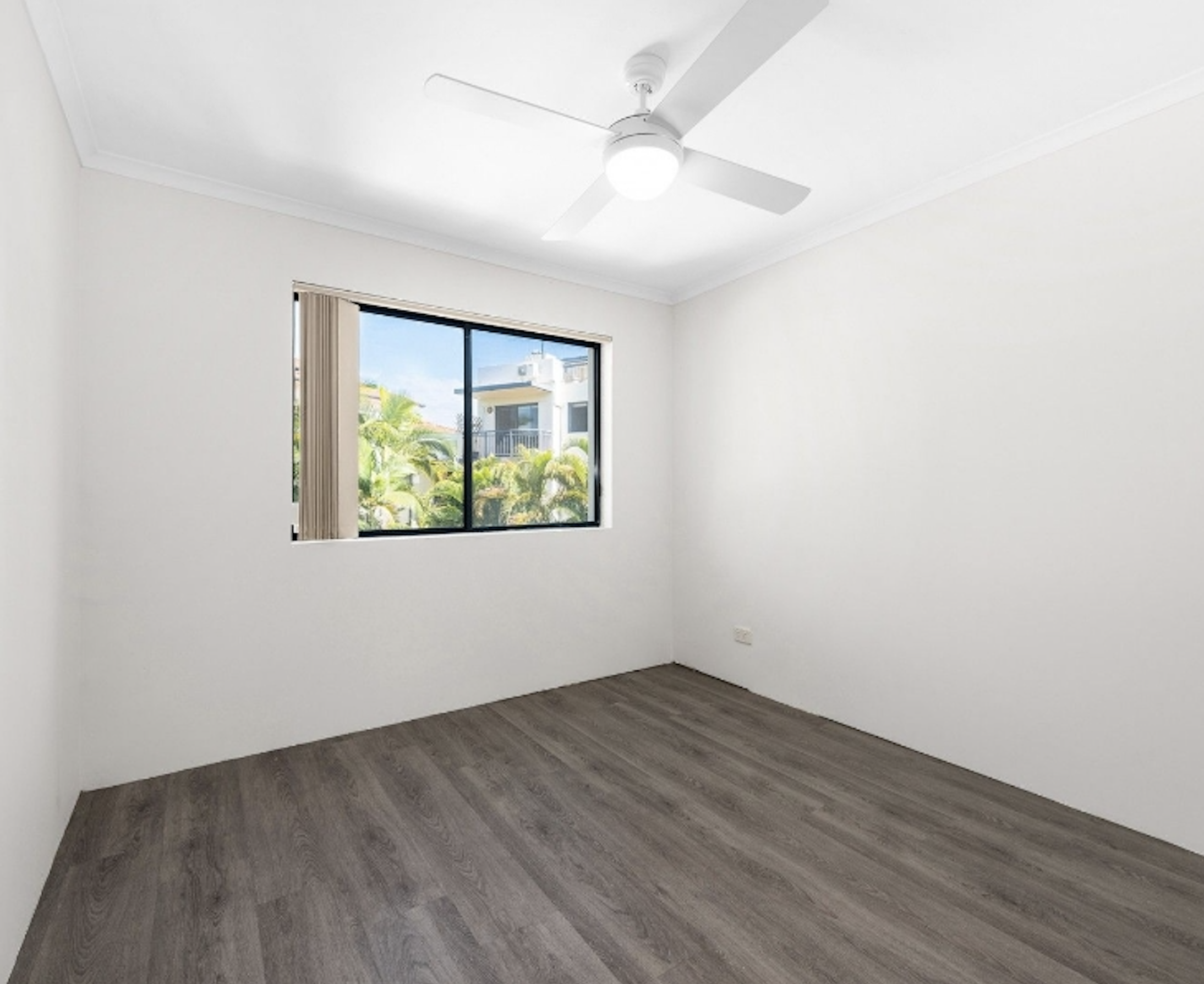 32/165 Sydney Street, New Farm - Image 1