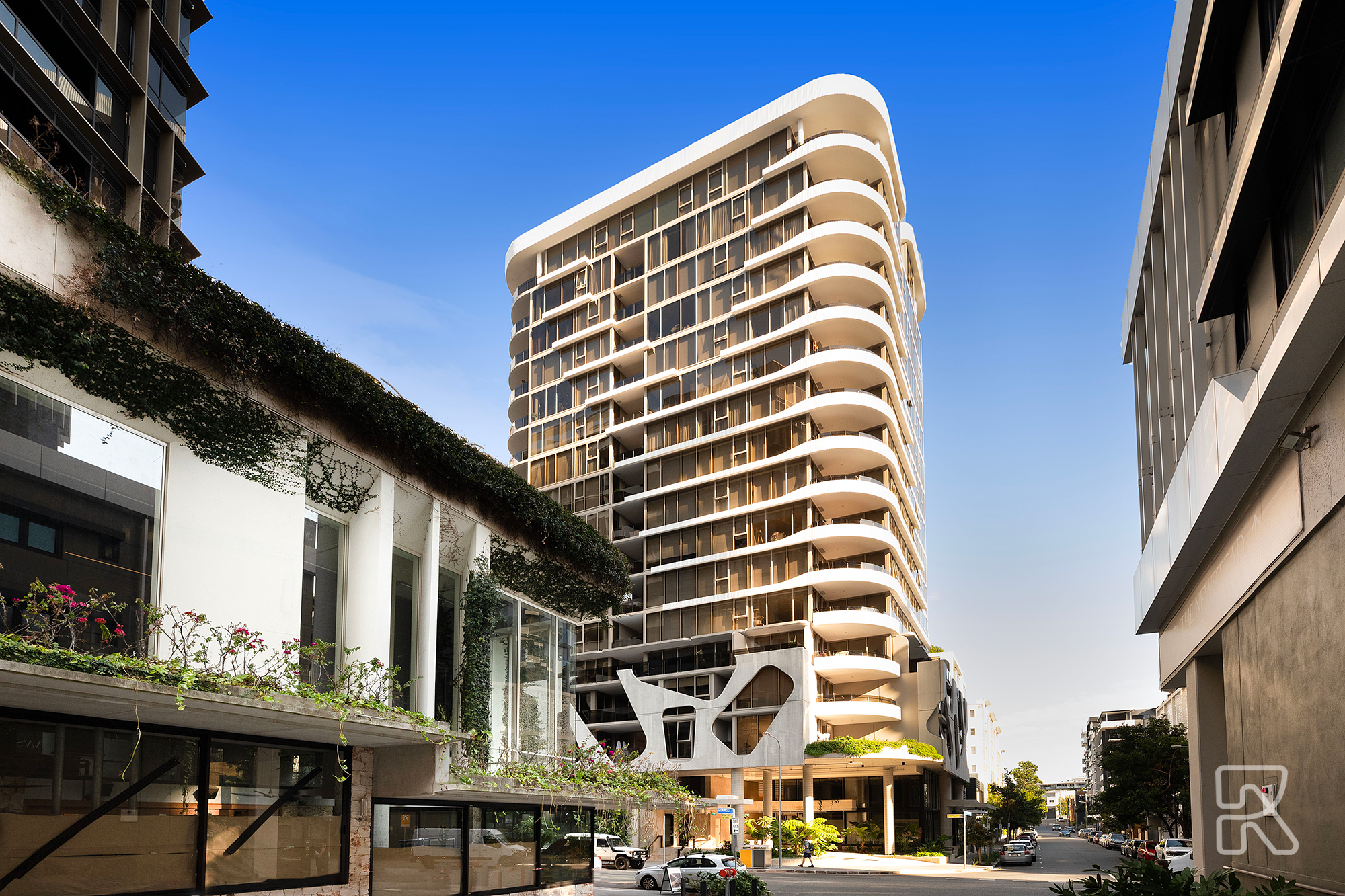 2805/21 Longland Street, Newstead - Image 1